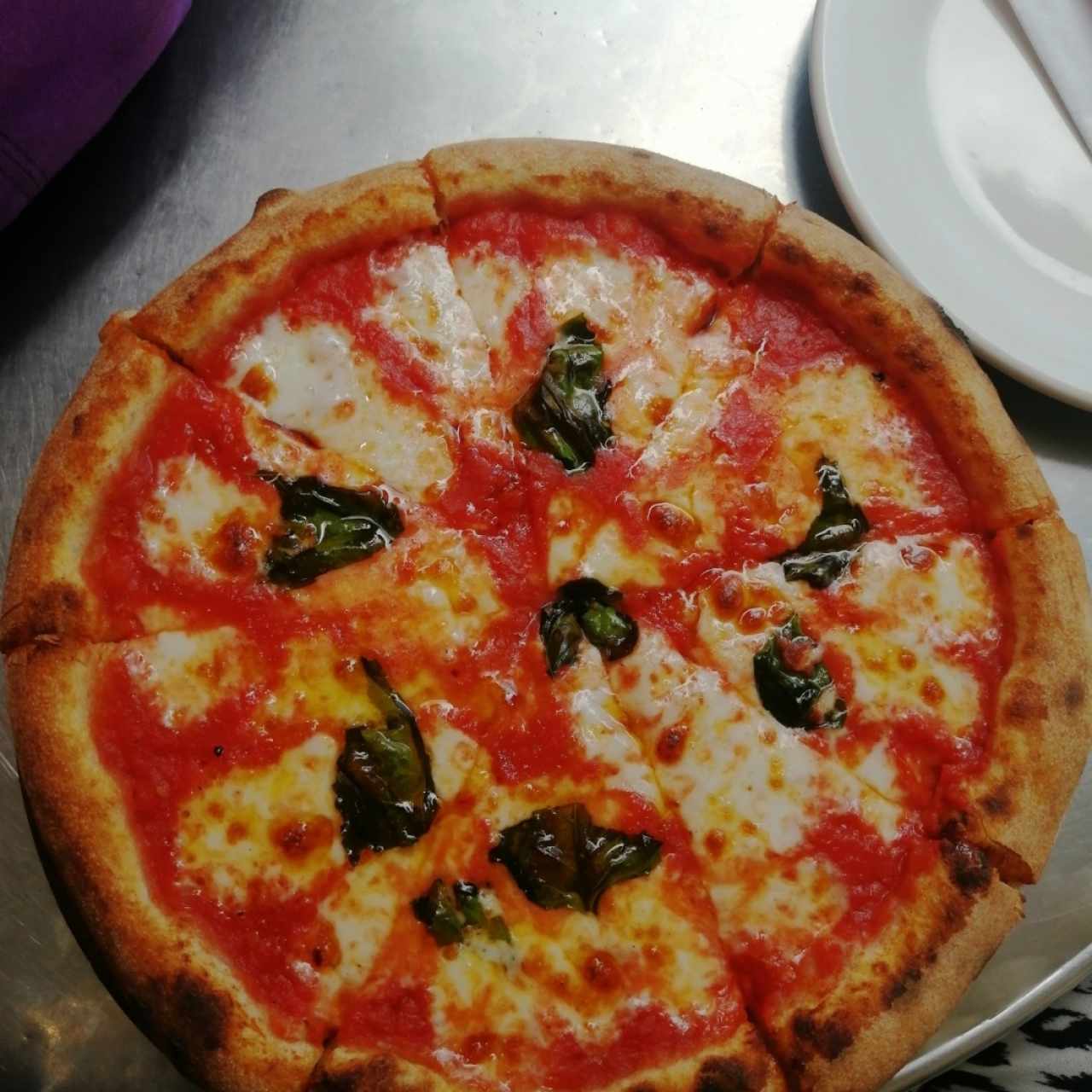 Pizza margherita