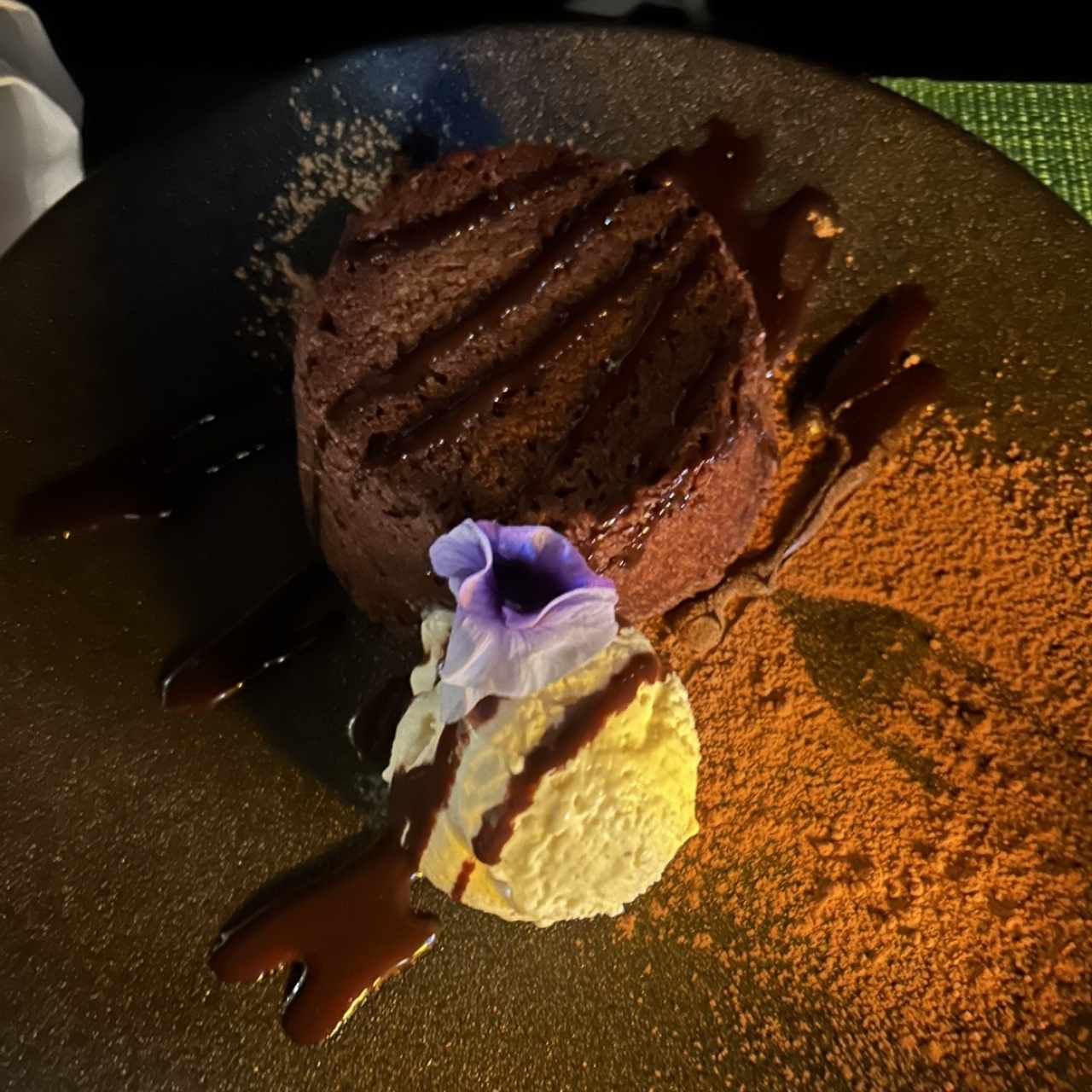 Brownie de camote y chocolate