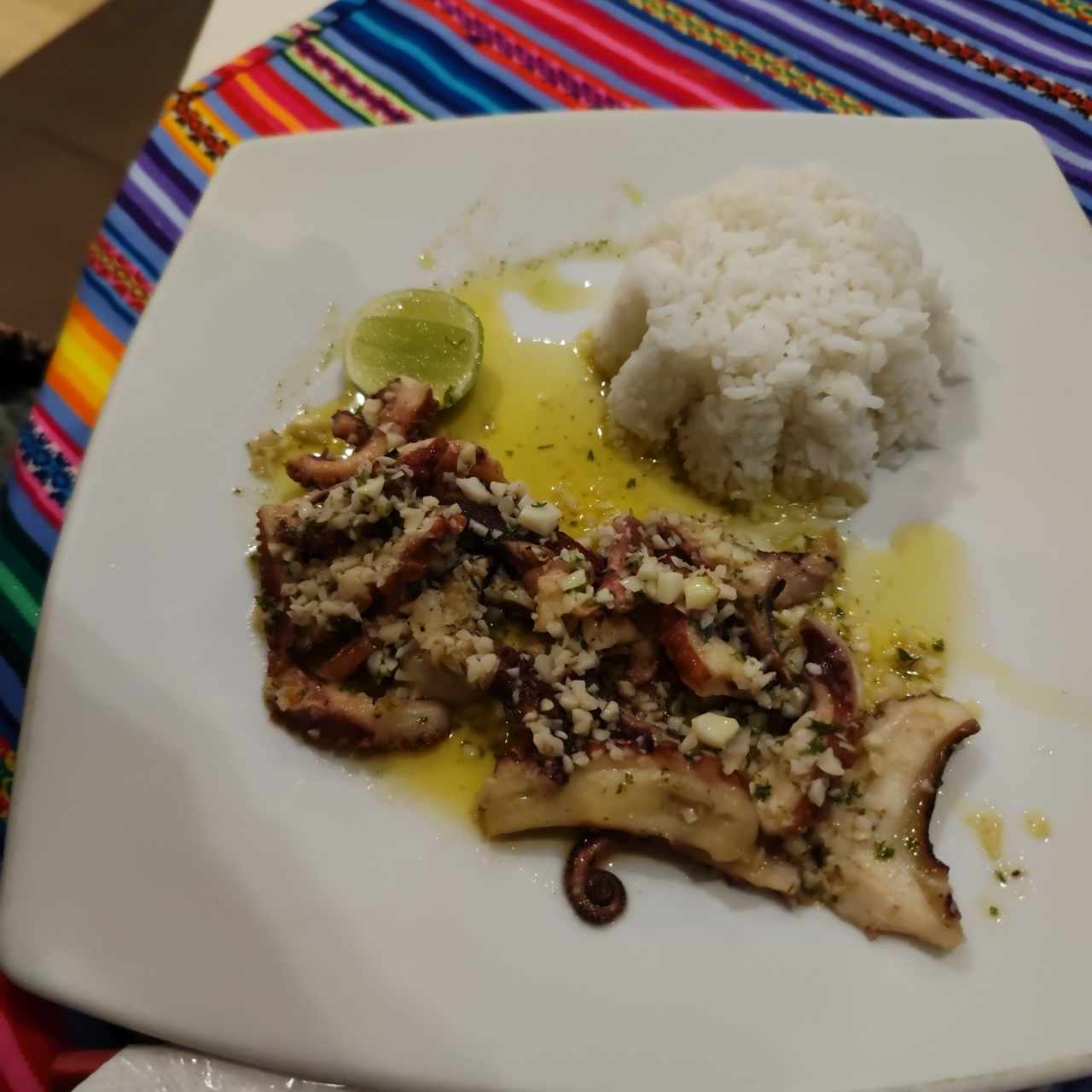 Pulpo al Ajillo