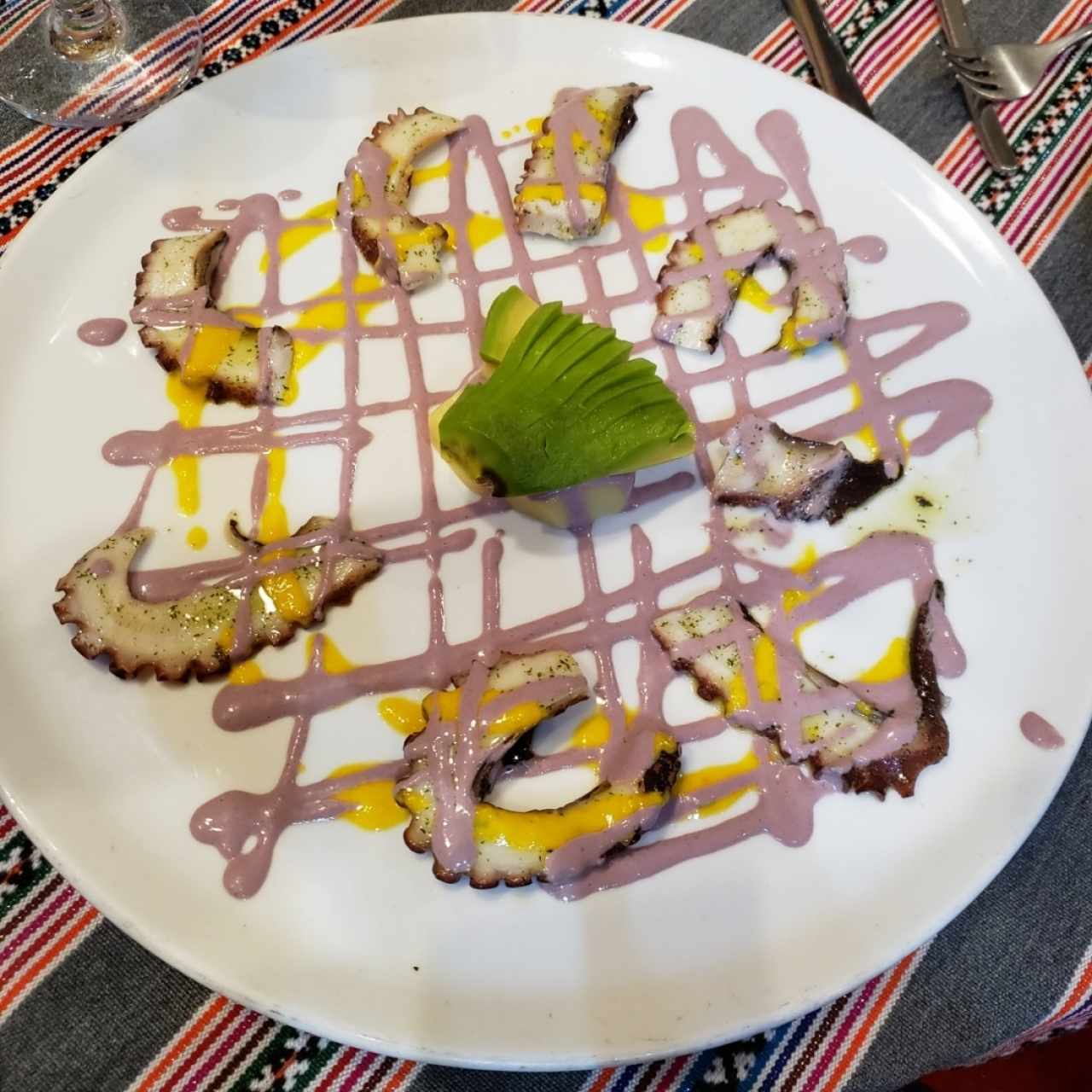 tiradito de pulpo