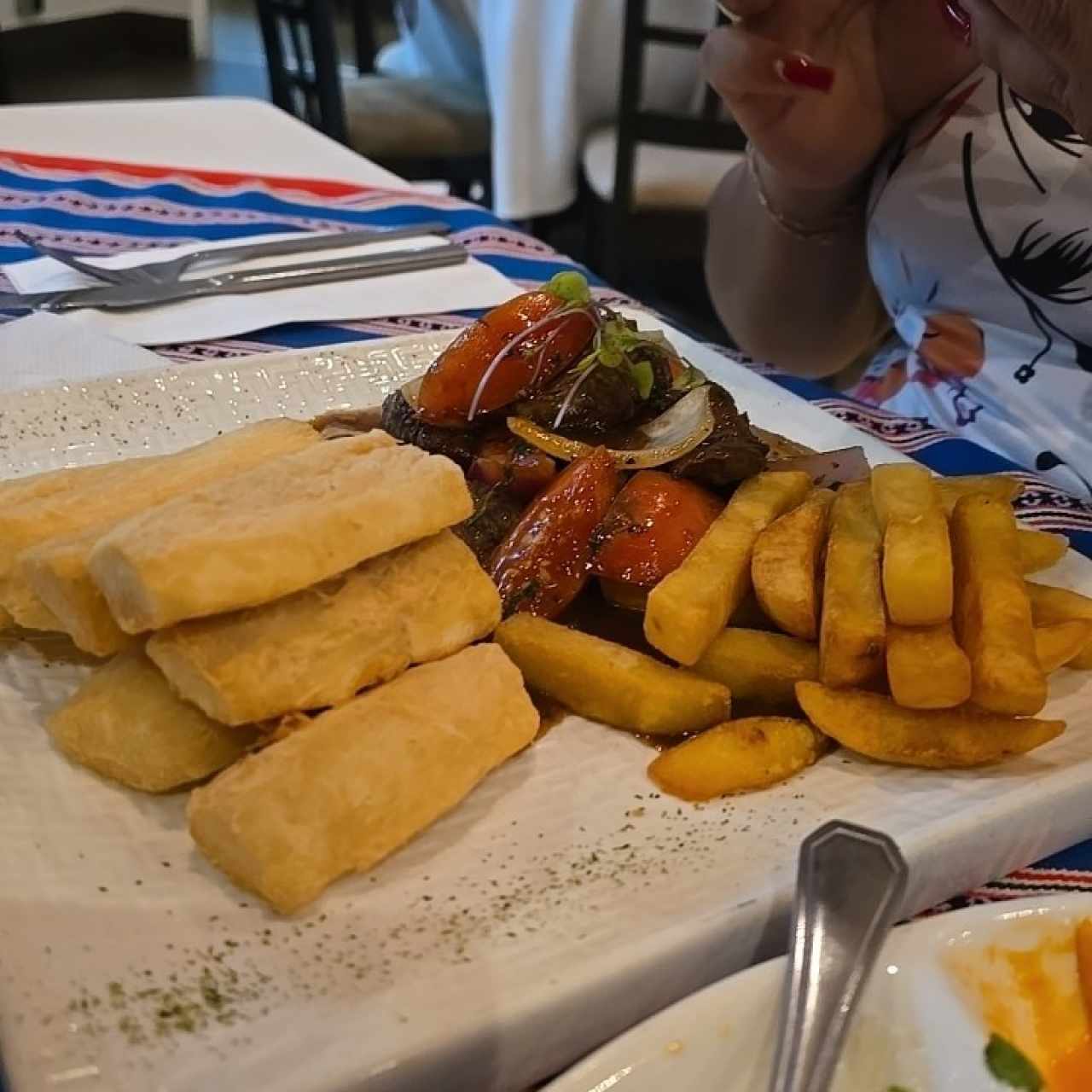 Lomo Saltado
