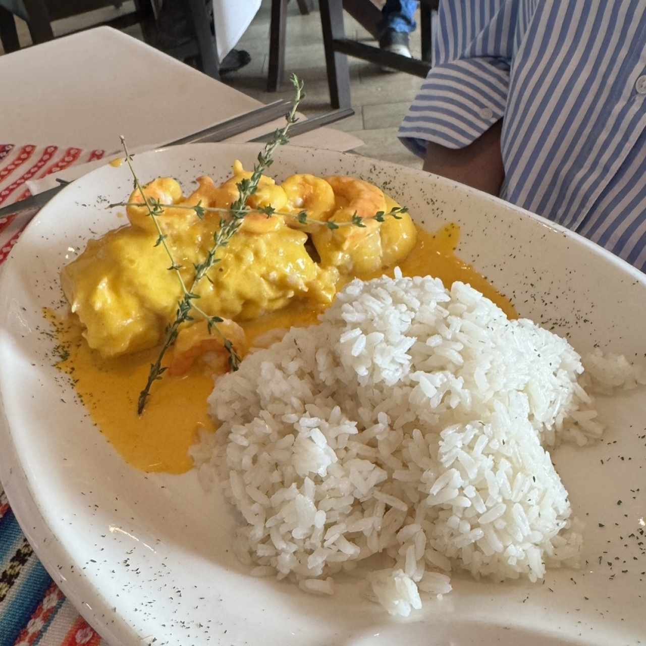 Corvina Rellena de Camarones