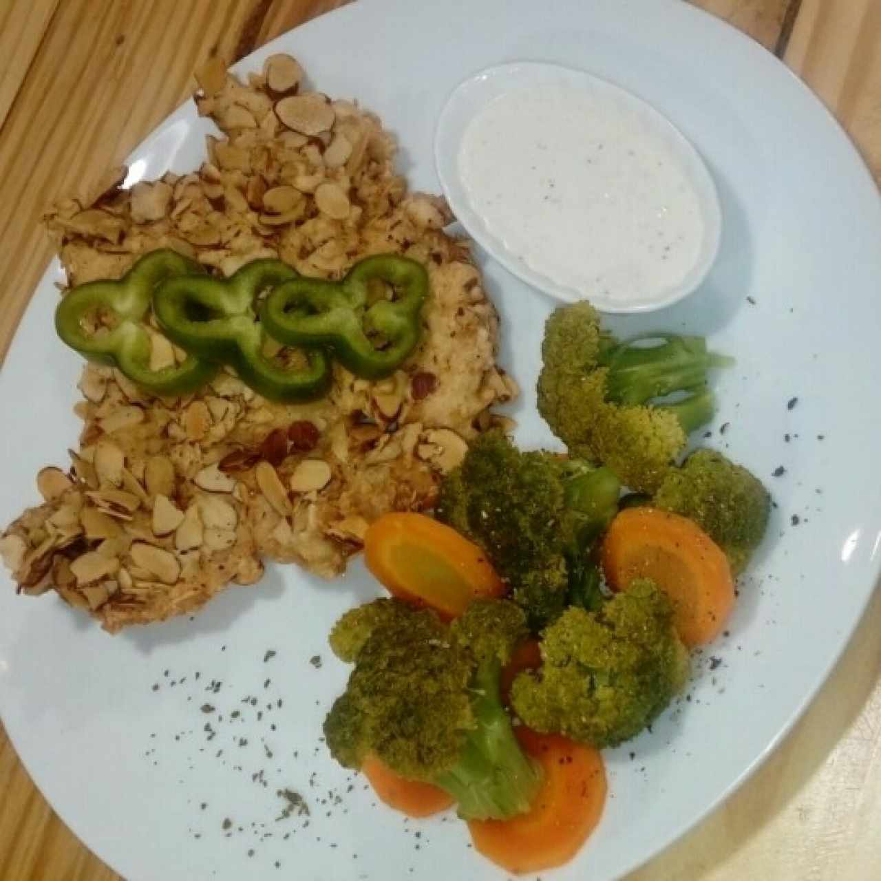 milanesa de pollo con almendras