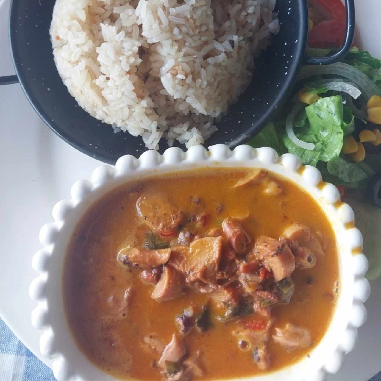 PULPO EN LECHE DE COCO