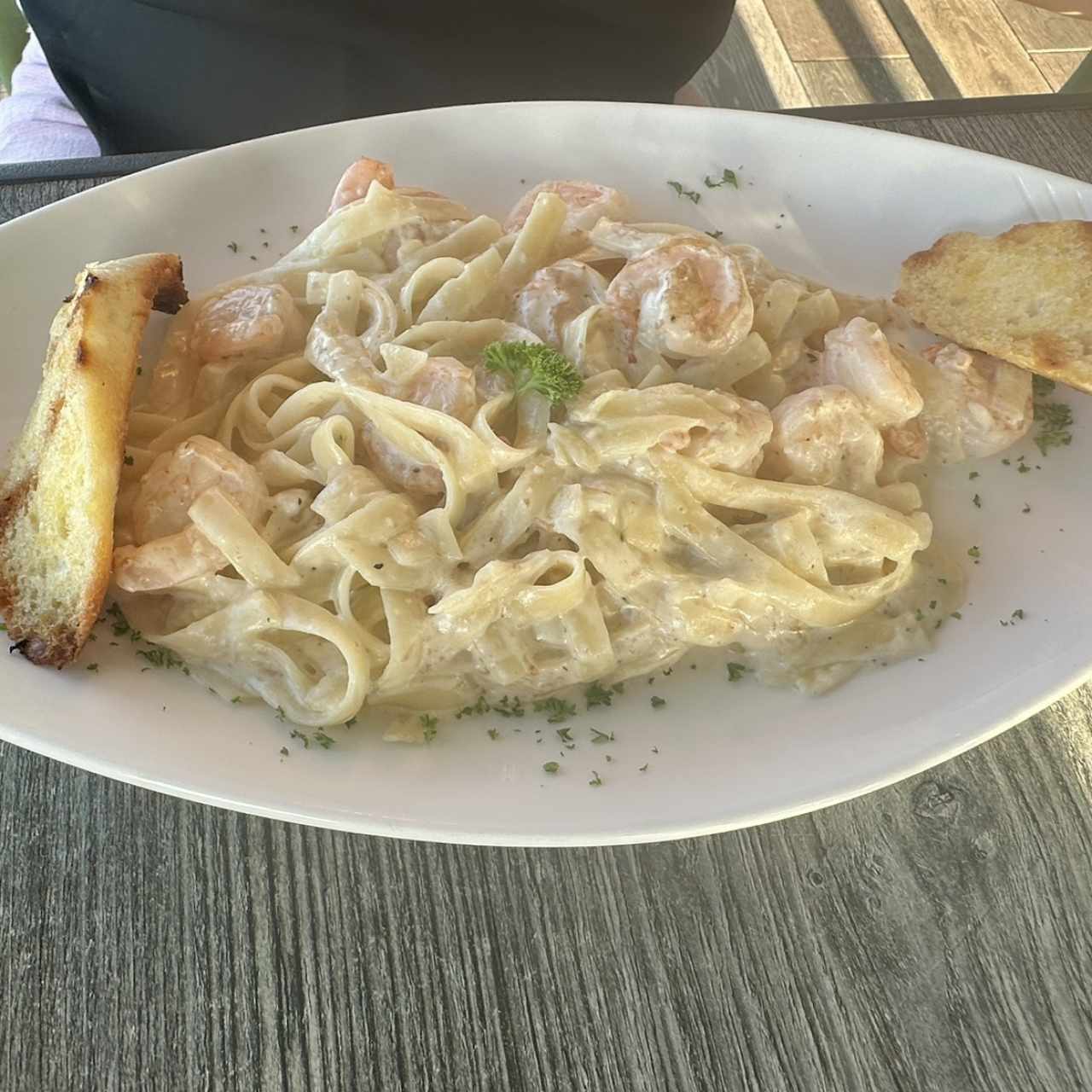 TAGLIATELLI ALFREDO CON CAMARON