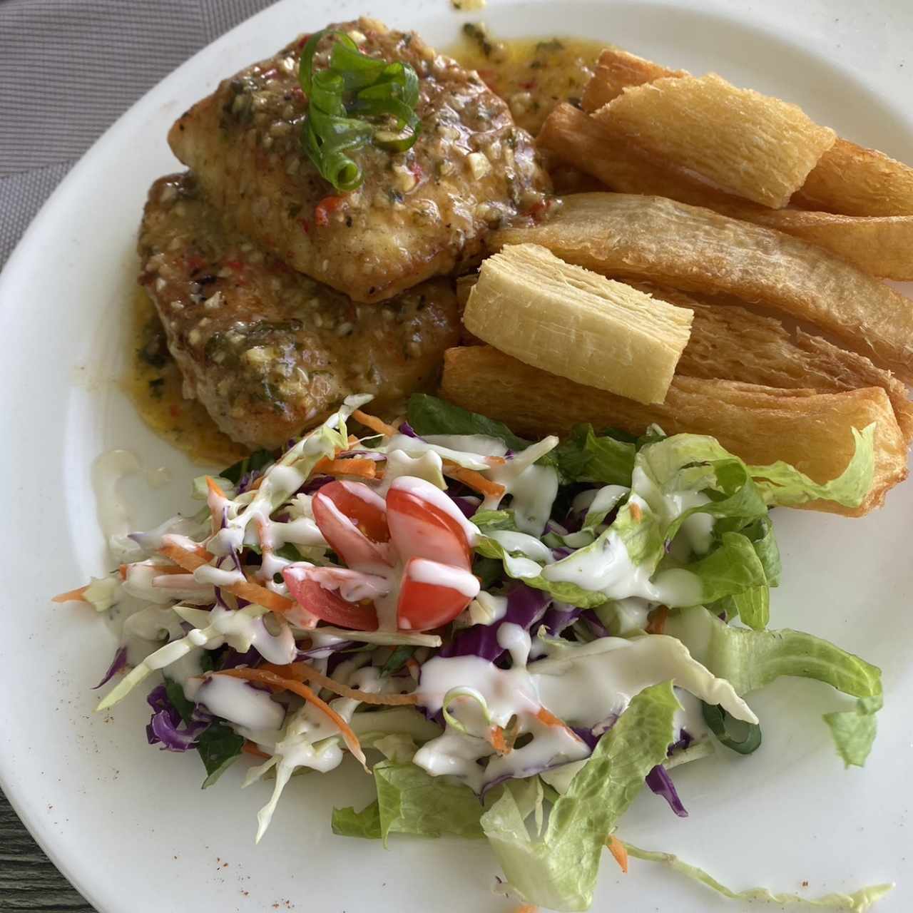 PESCADO AL AJILLO