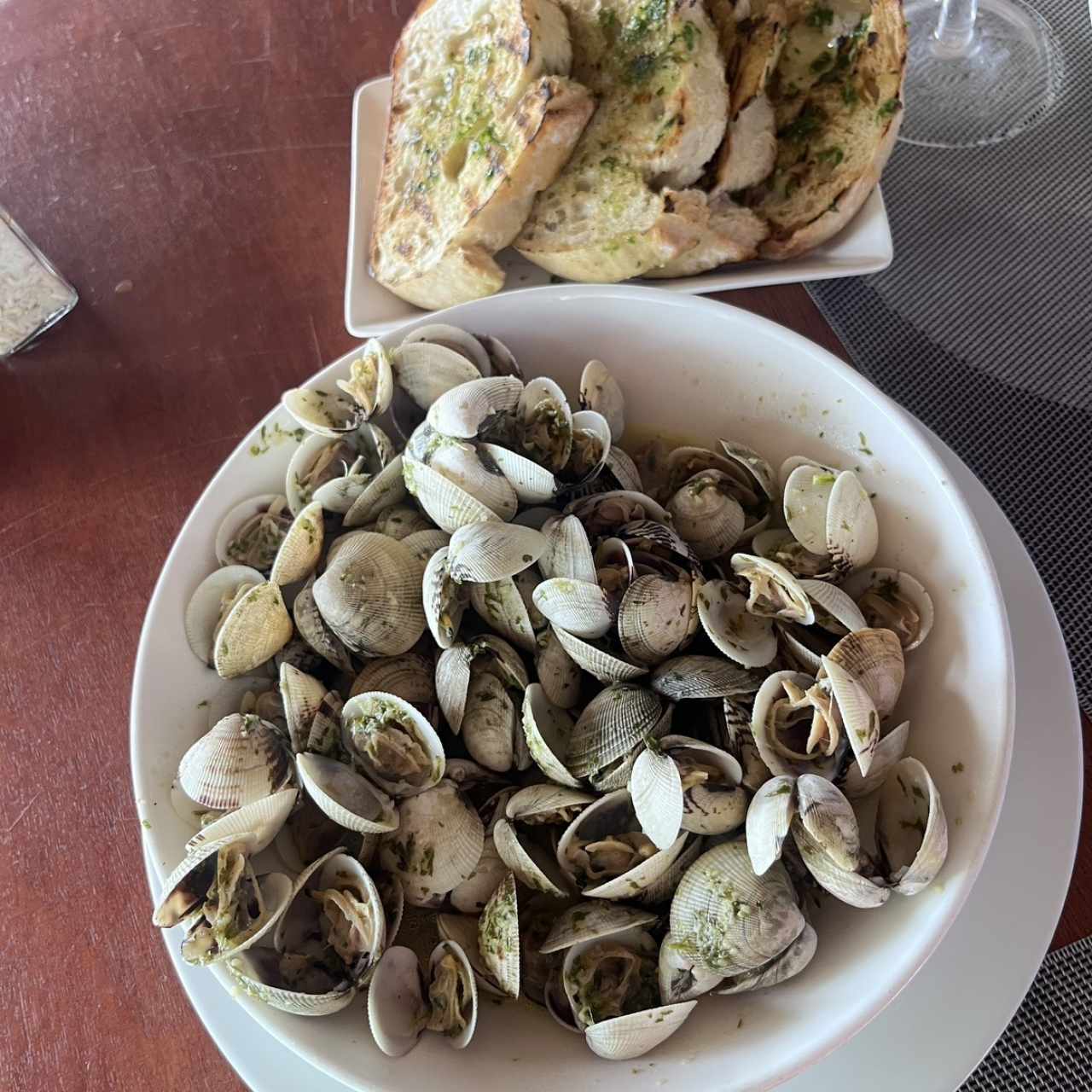 TAPAS - ALMEJAS VI BLANC