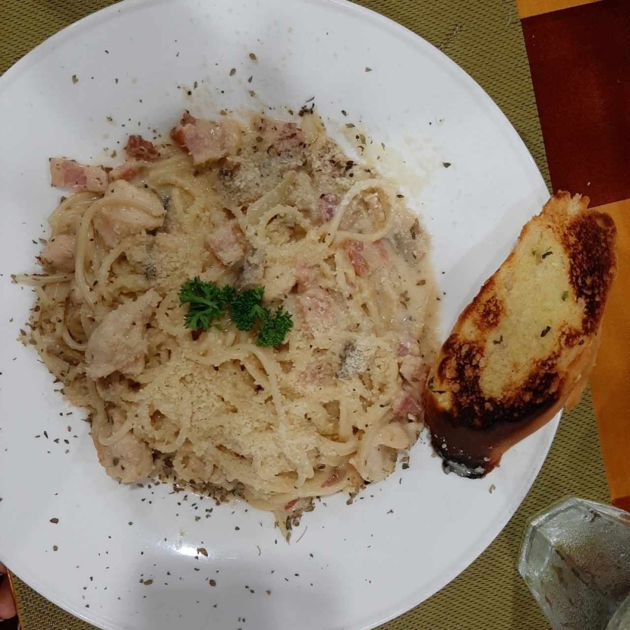 Spaguetti a la Carbonara