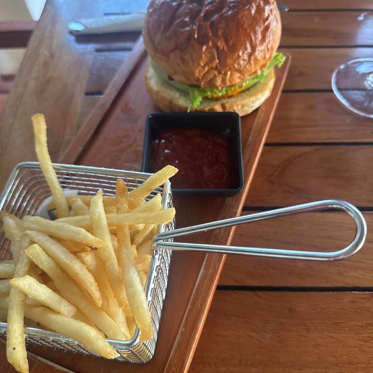 Platos Fuertes - Hamburguesa Villa Marina