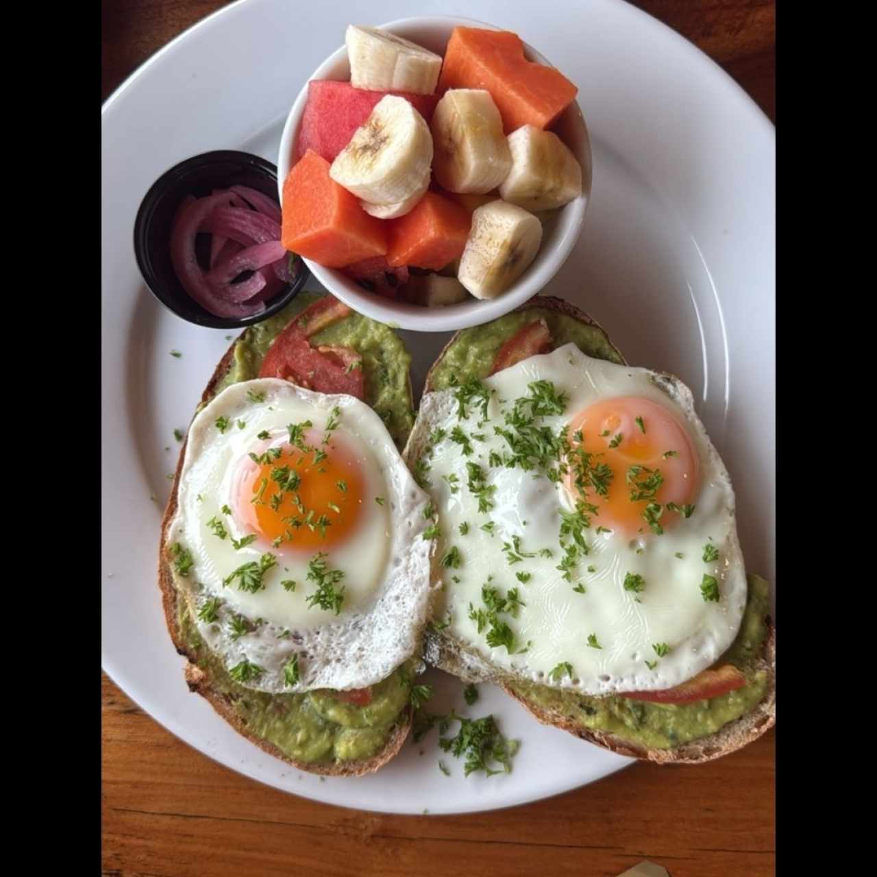 Desayuno - tostadas de aguacate