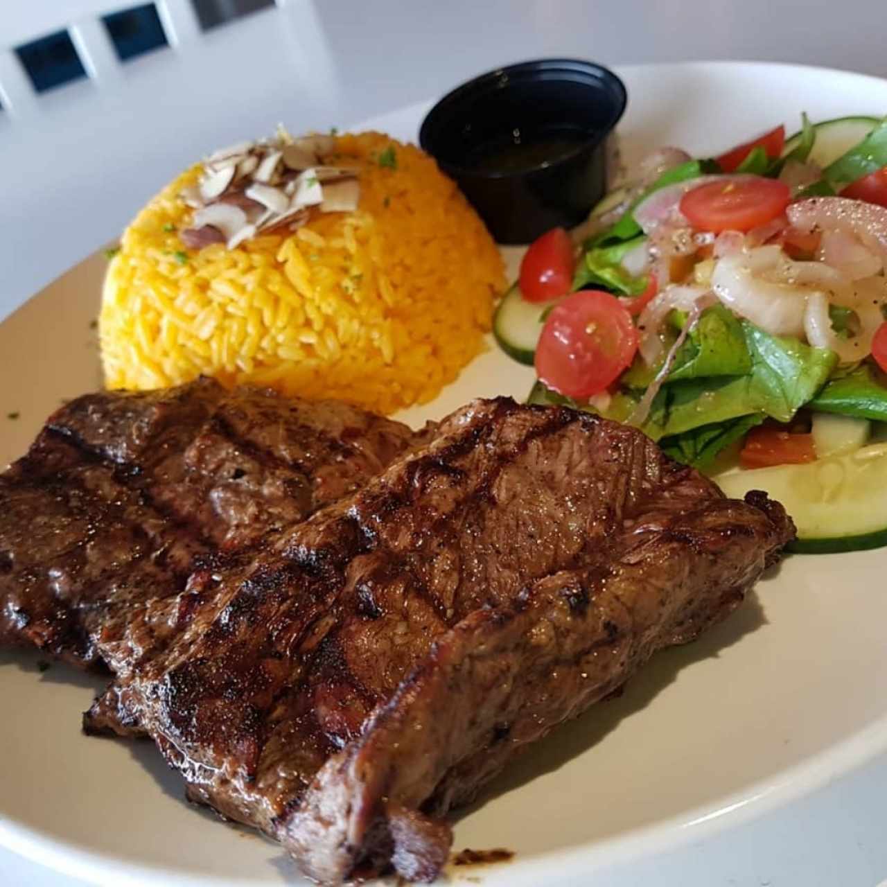 filete de res nacional menu lunch