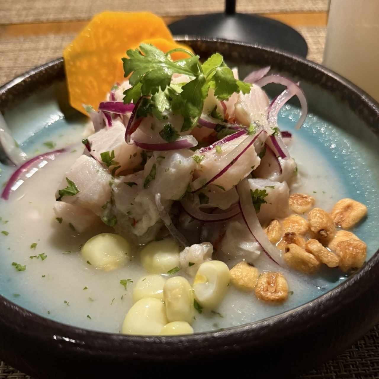 Ceviche de pescado peruano