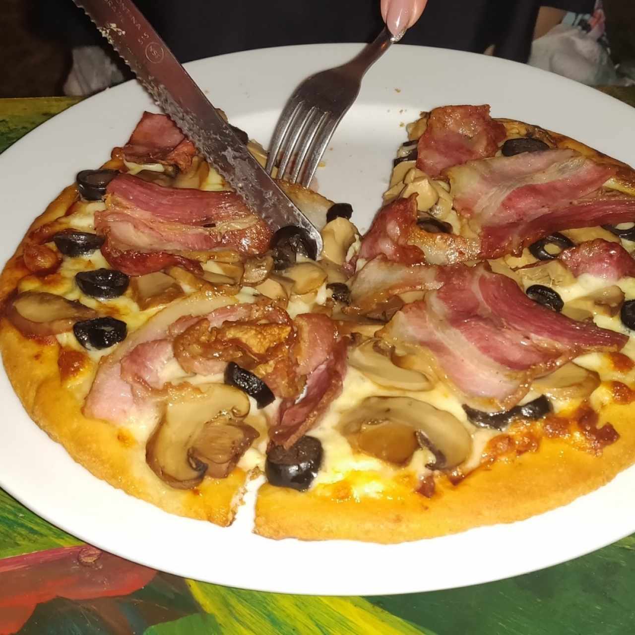 Pizza Combinación con Aceitunas