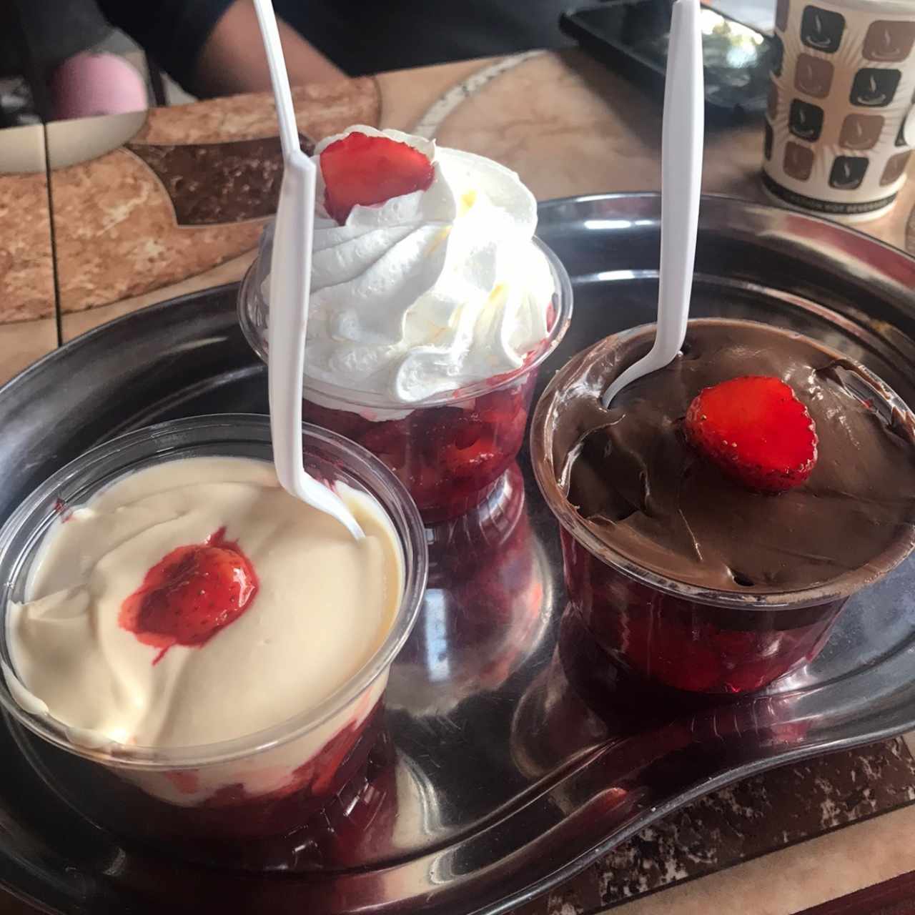 fresas con crema natilla y nutella