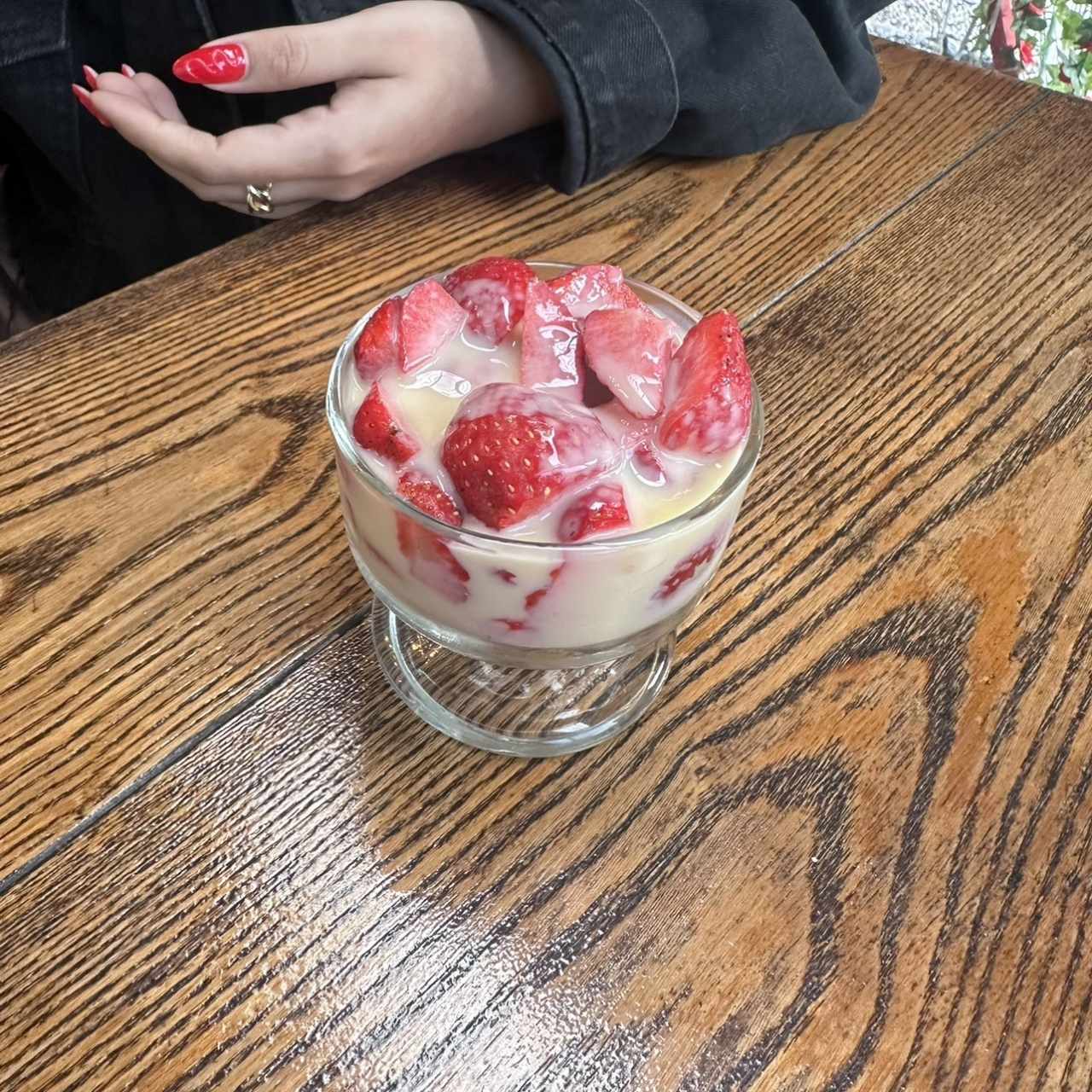 Fresas con leche condensada