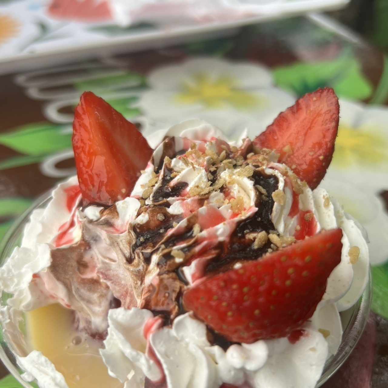 FRESAS CON CREMA