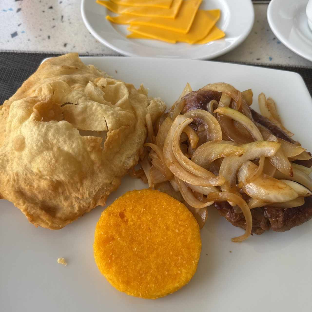 Filete encebollado 