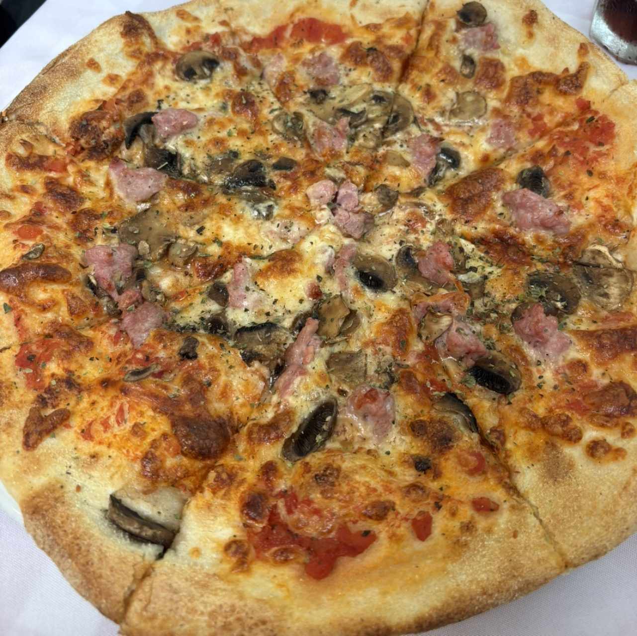 PIZZAS CLÁSICAS - BOSCAIOLA