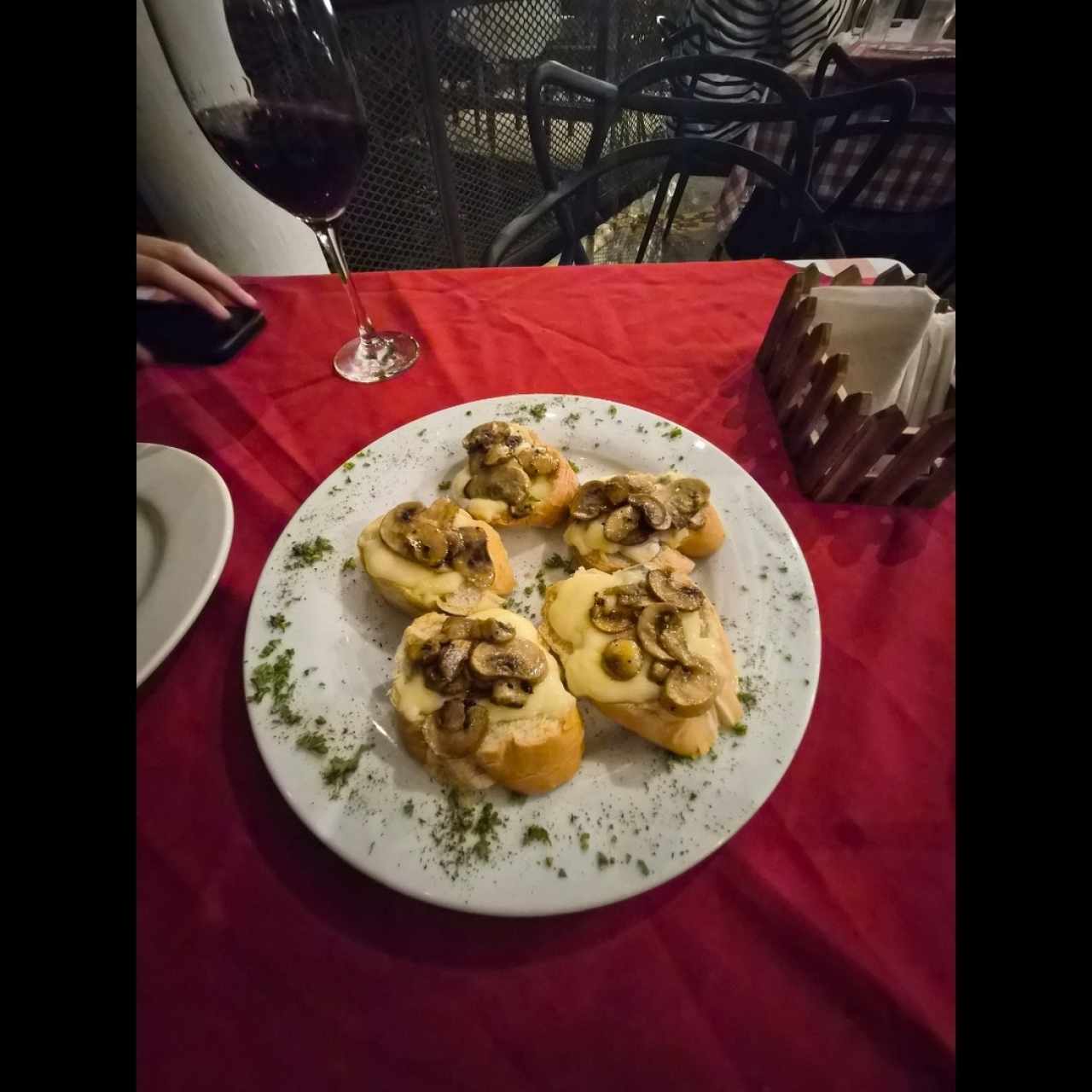 ENTRADAS - BRUSCHETTAS MEDITERRÁNEAS