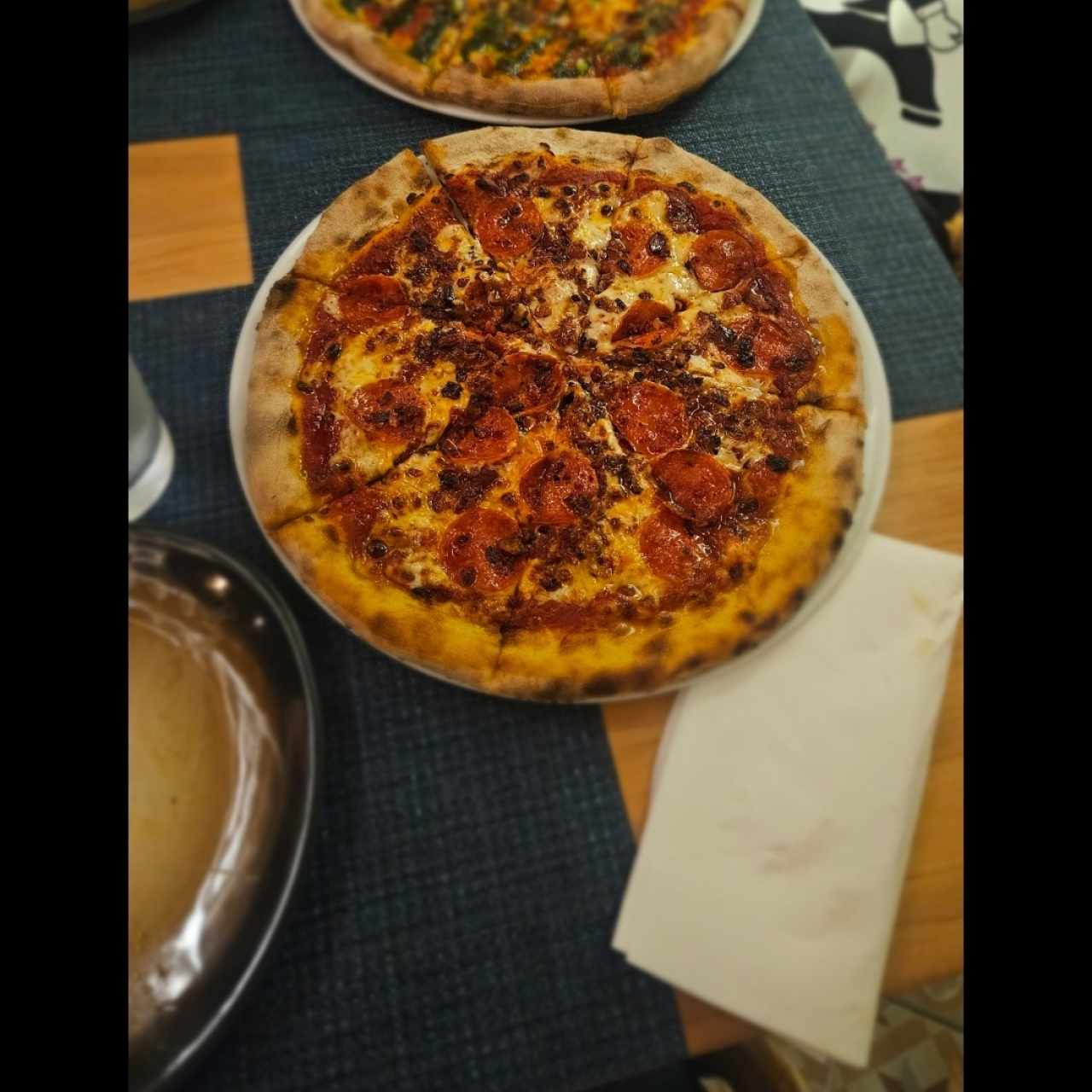 Pizzas - Tocino y Miel