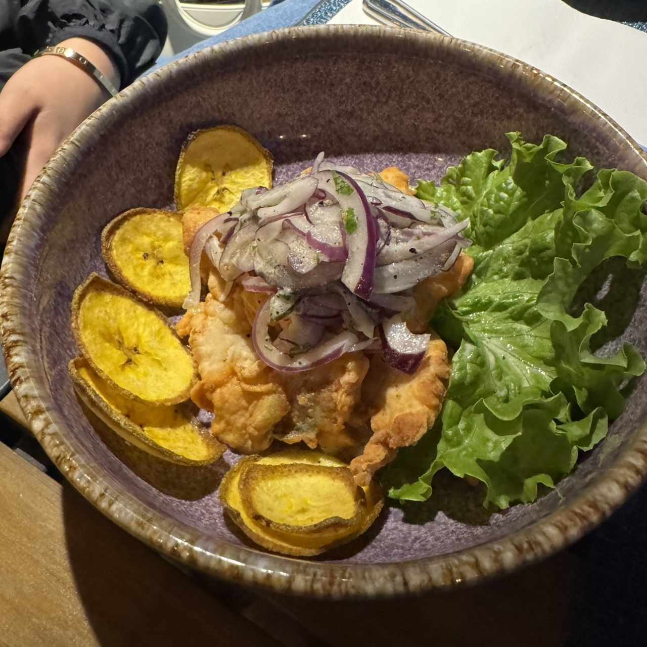 Entradas - Ceviche de Corvina frito