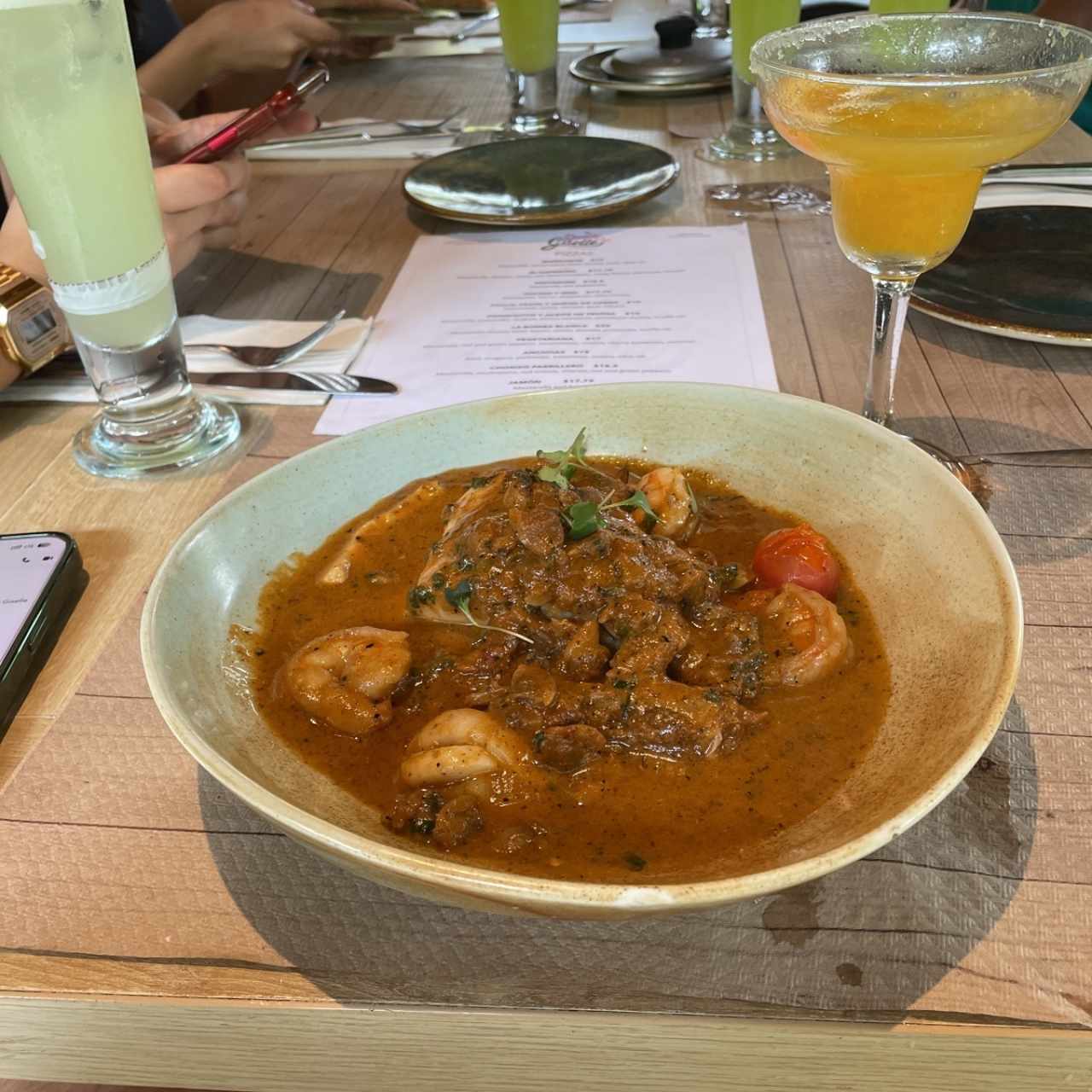 Corvina en Salsa De Mariscos