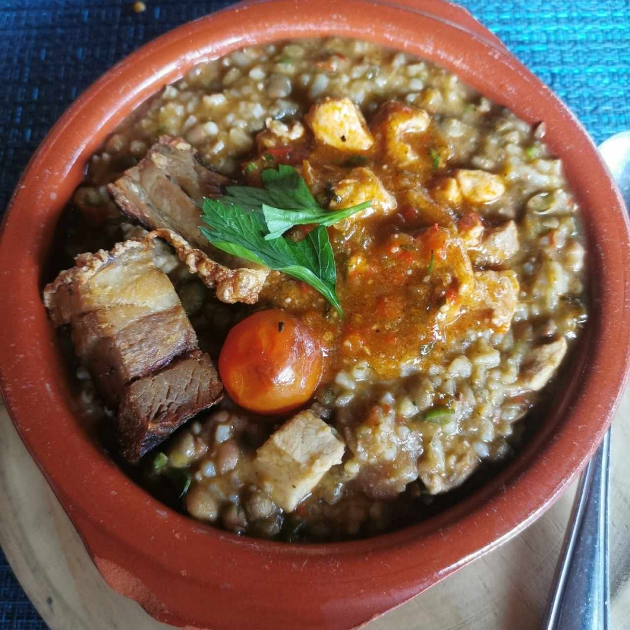 Guacho de Guandú y Chicharrón de Cerdo 😋👍✅
