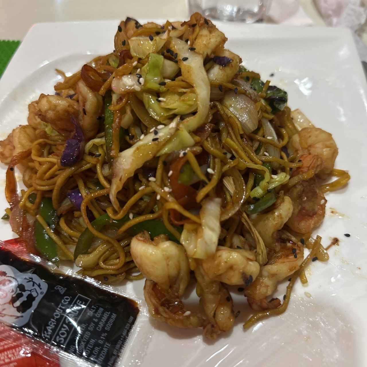 Chow Mein de camarón 