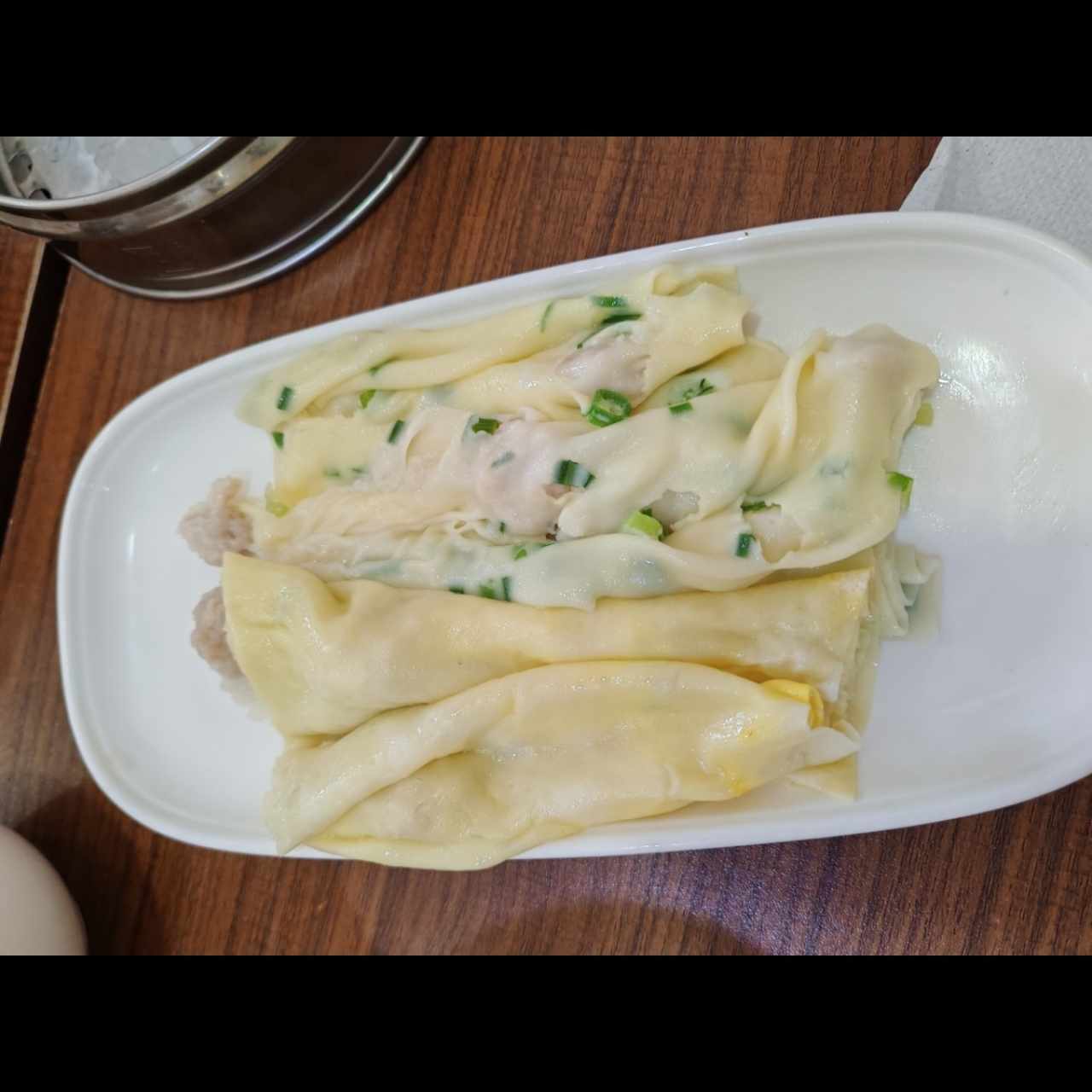 Chichón fan de huevo y puerco liso