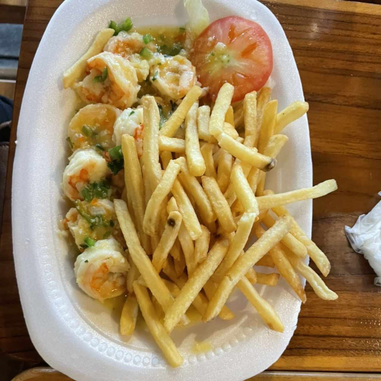 Camarones al ajillo 