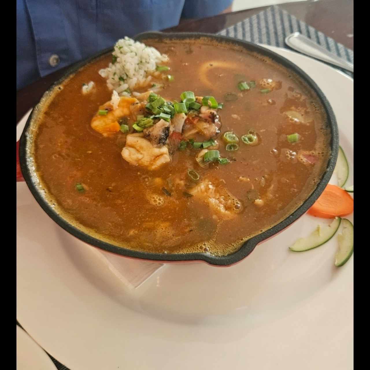 Cazuela de Mariscos Aromatizada con Azafran