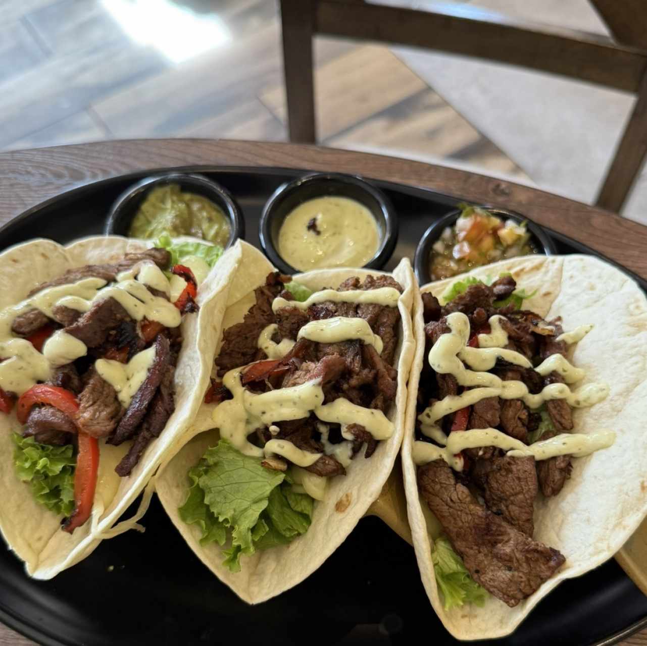 Entradas Calientes - Tacos de Entraña