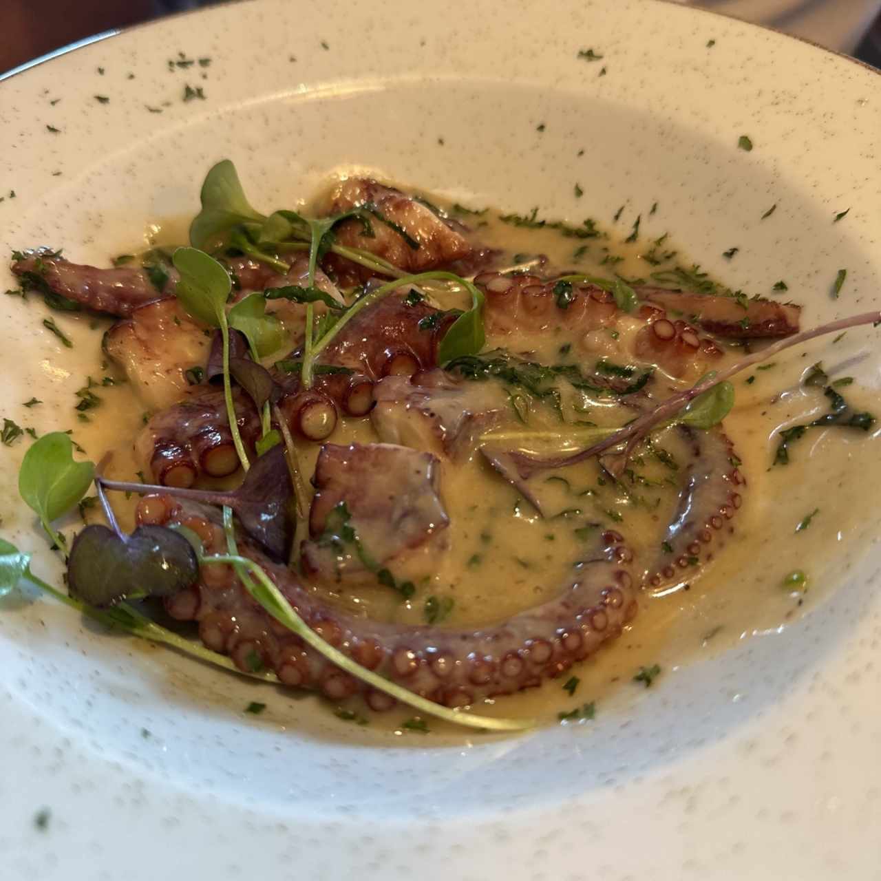 Pulpo al Ajillo