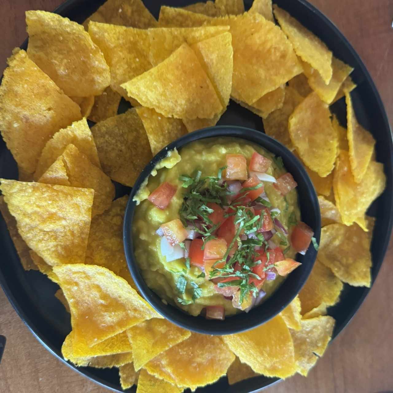 PA COMPARTIR - Guacamole con chips