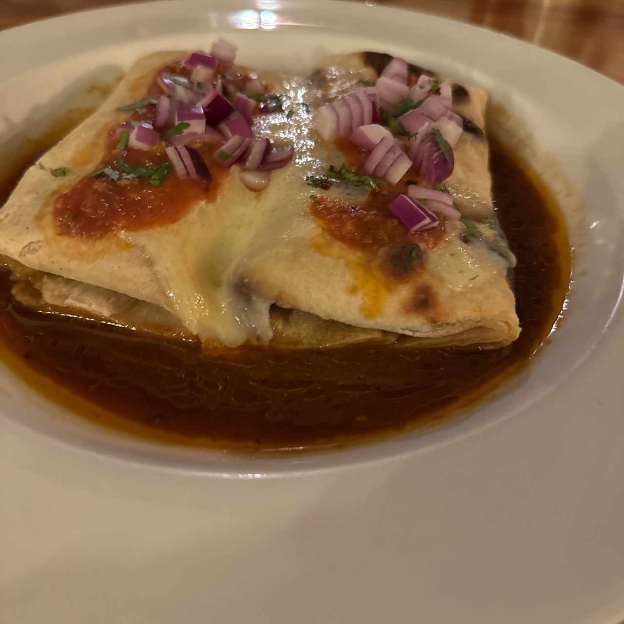 PLATOS FUERTES - Enchiladas de pollo
