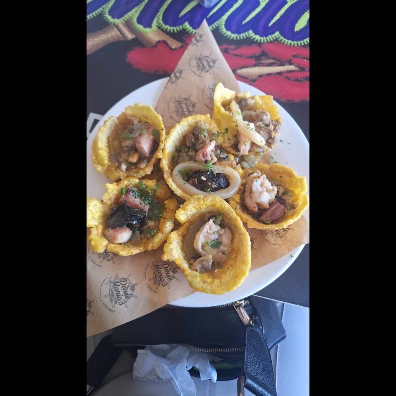 Mixto de marisco al ajillo