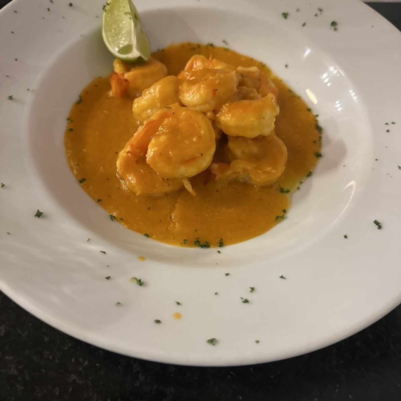 Camarones al ajillo