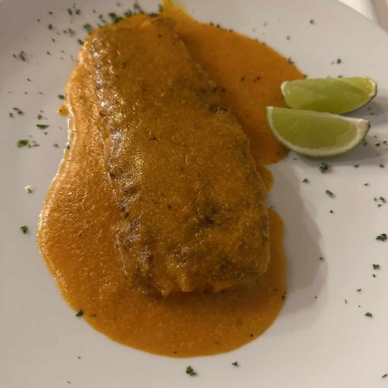 Filete de corvina a ajillo