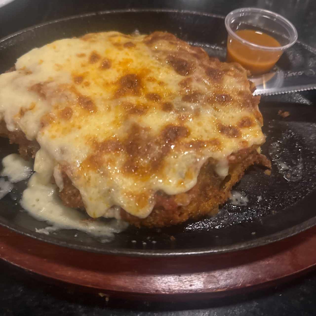 Milanesa de res a la parmesana