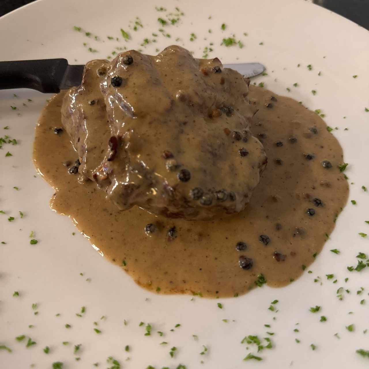 Filete de res asado a la pimienta