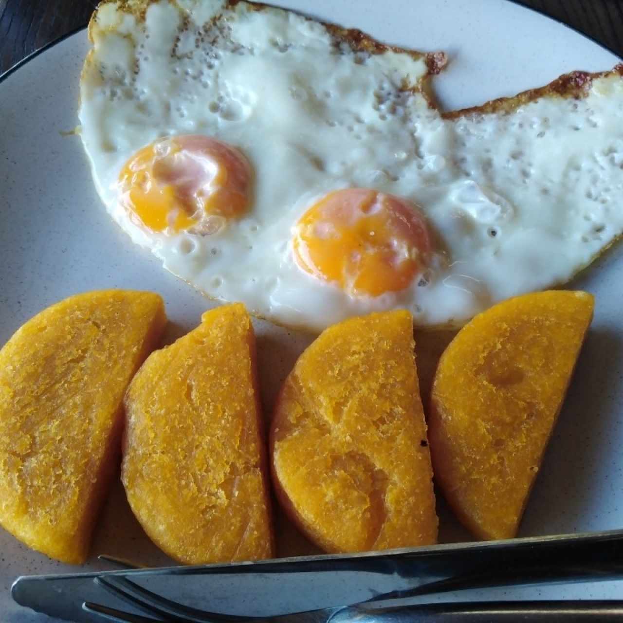 Par de huevos 