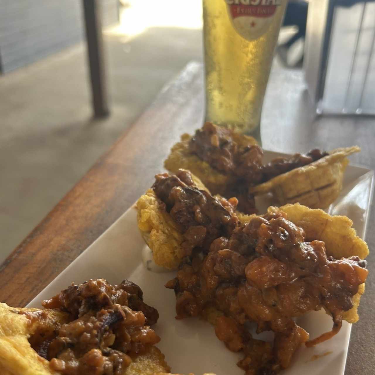 PATACONES RELLENOS CON MARISCOS