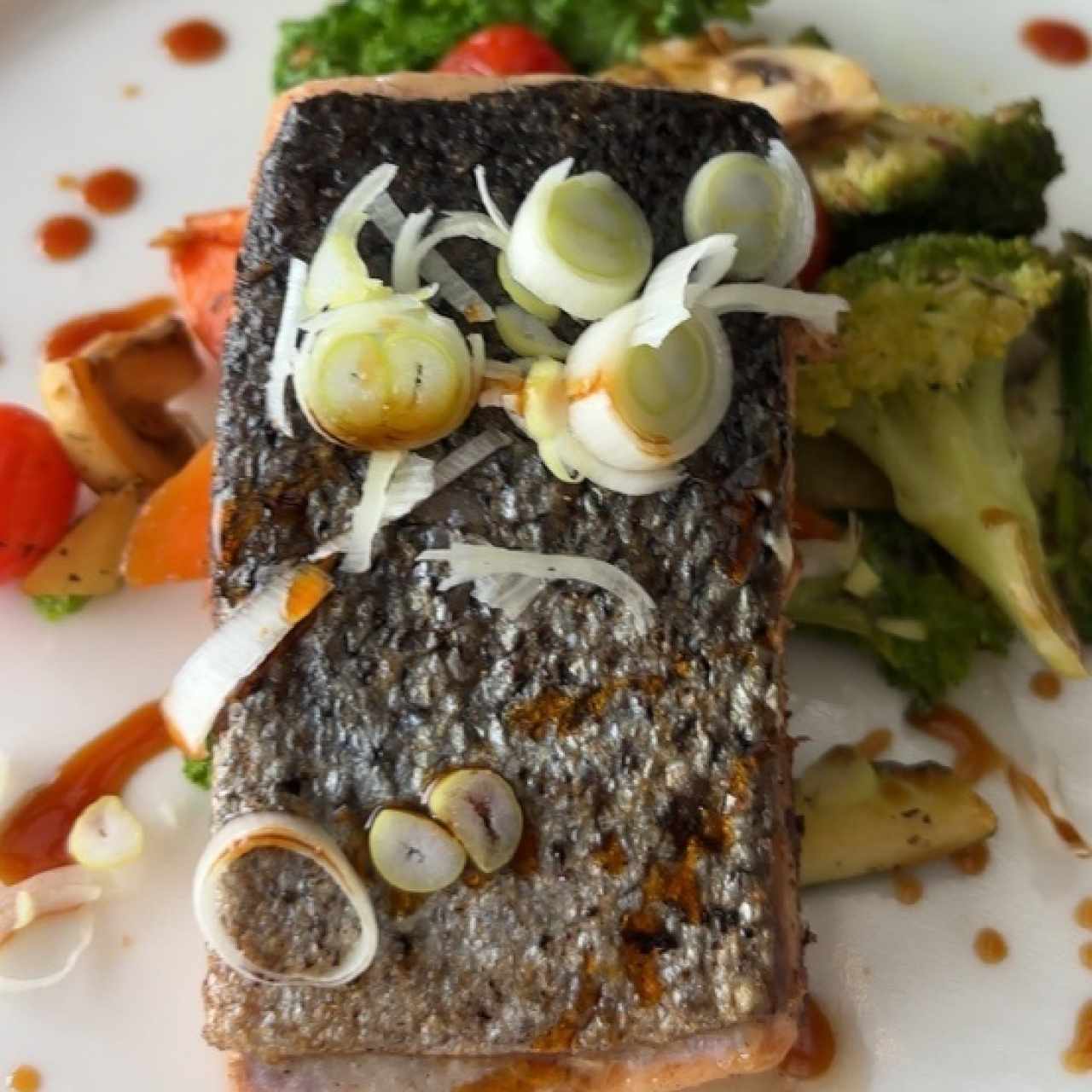 Main Dishes - Grilled Salmón