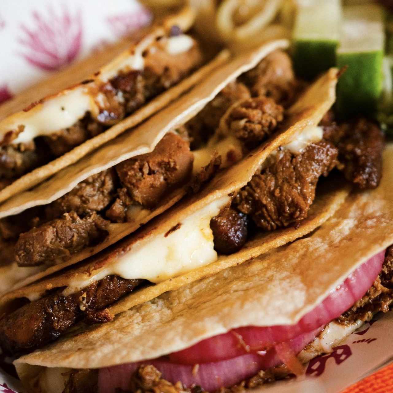 Tacos Mixtos (4 tacos)