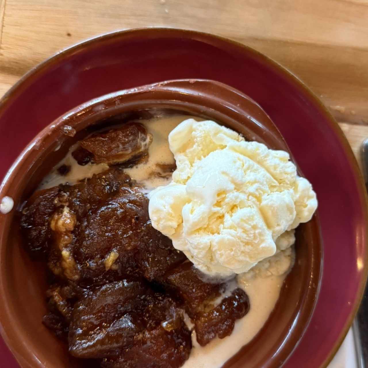 Tartarina de manzana con helado