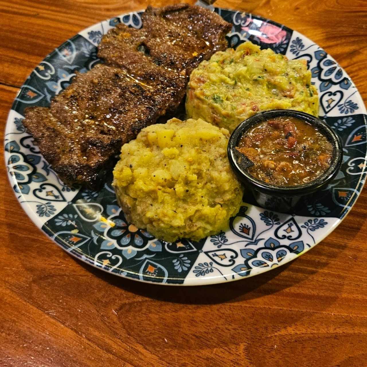 Platos Fuertes - Tampiqueña Del Torito