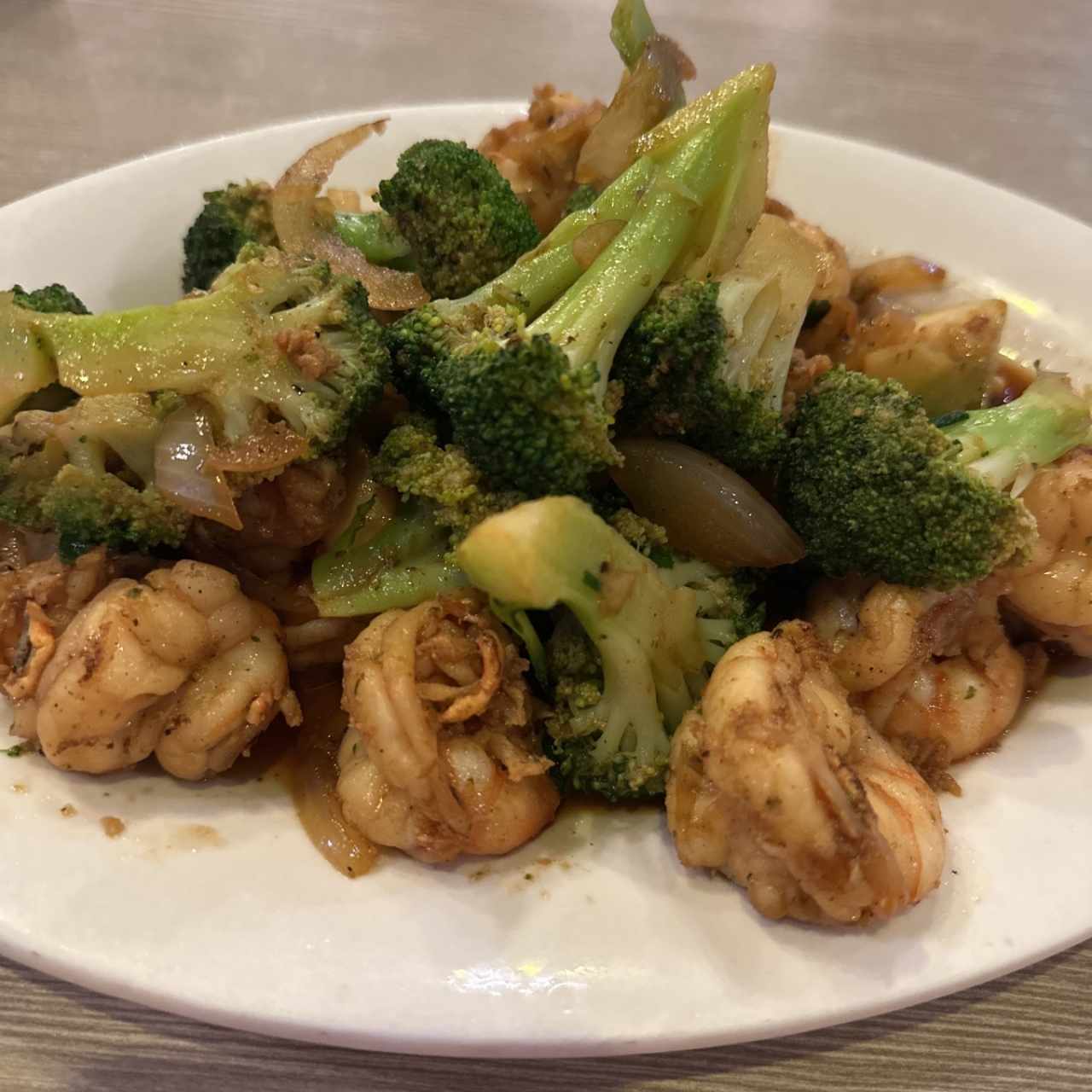 Camarones con Brócoli 