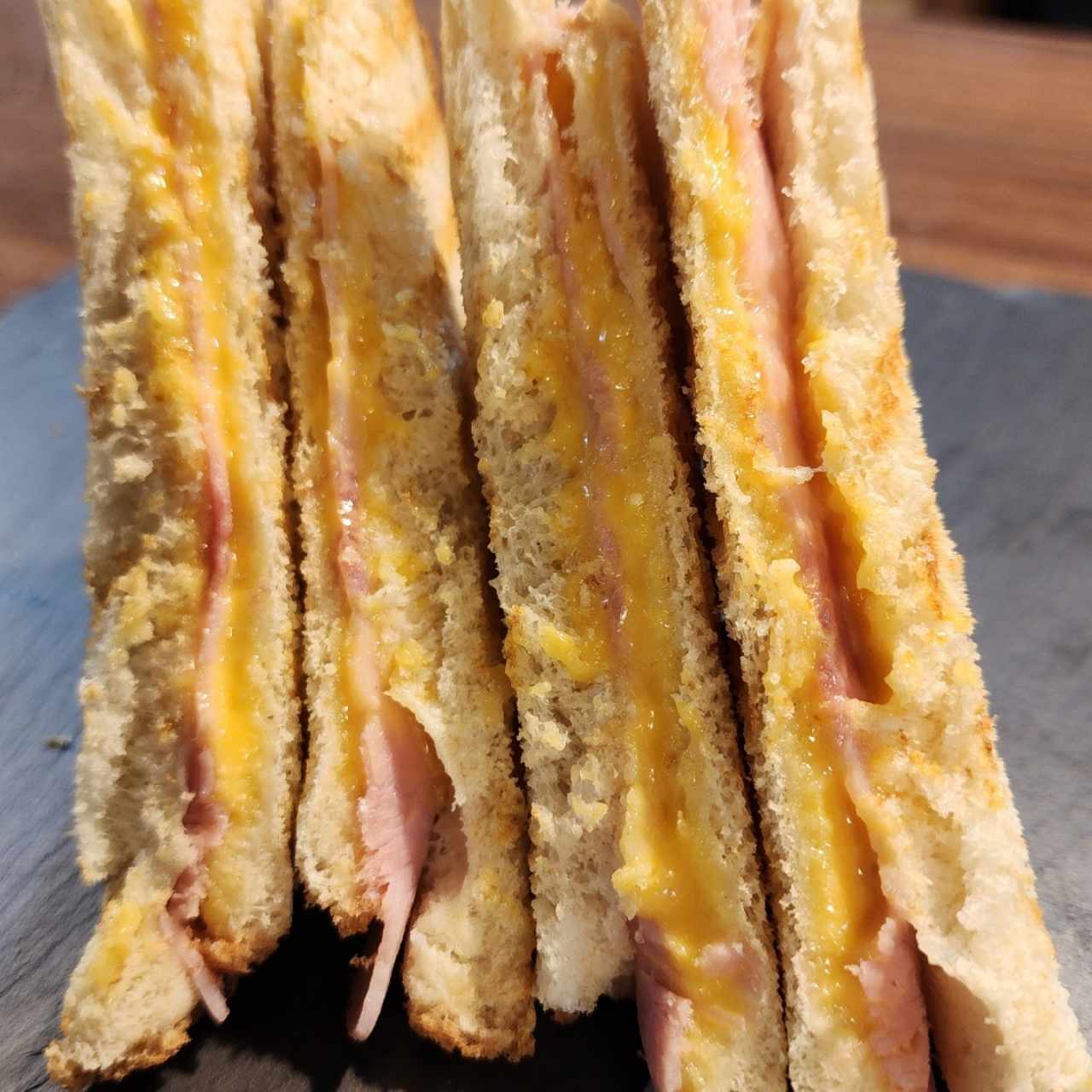 Derretido de Jamón con queso