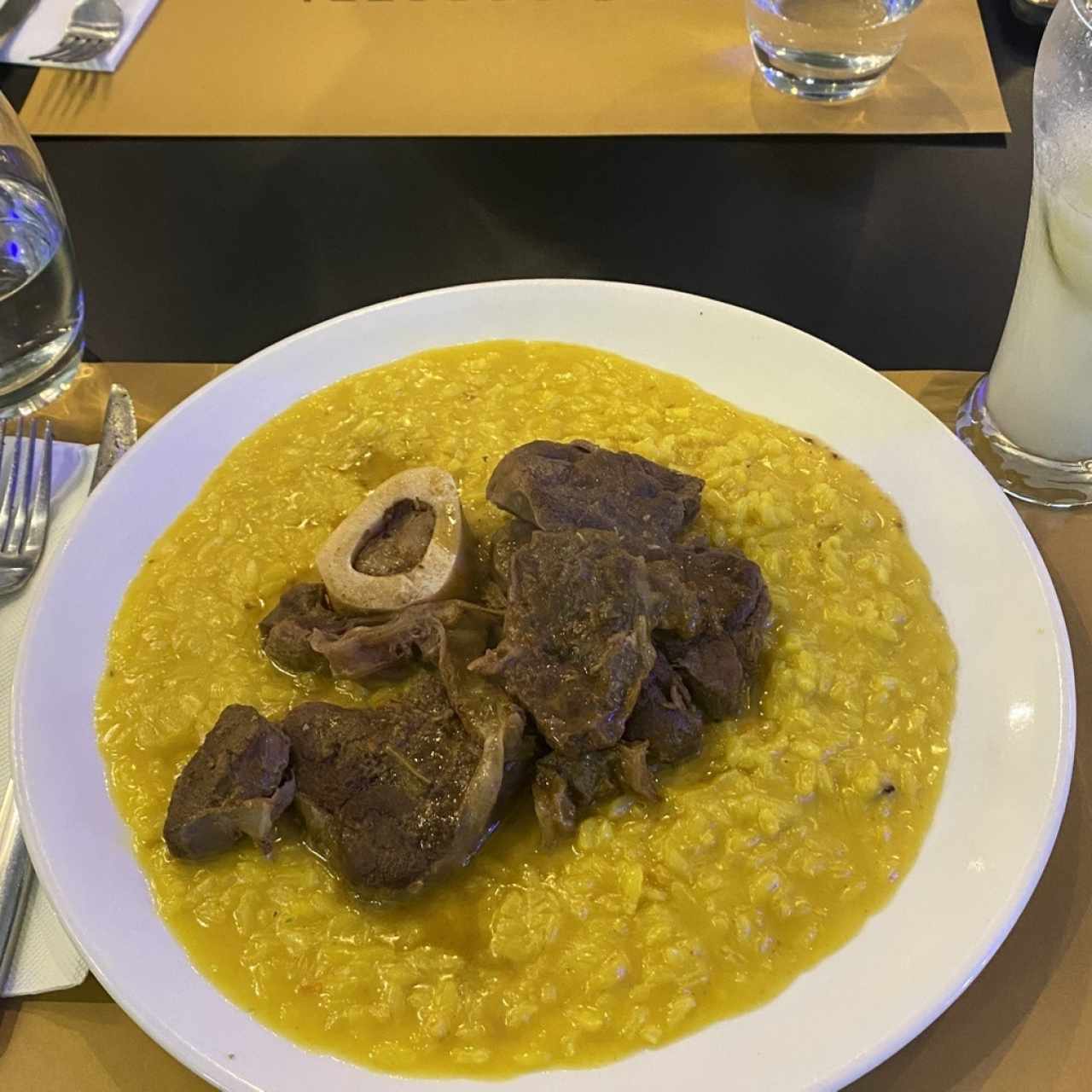 Ossobuco con risoto