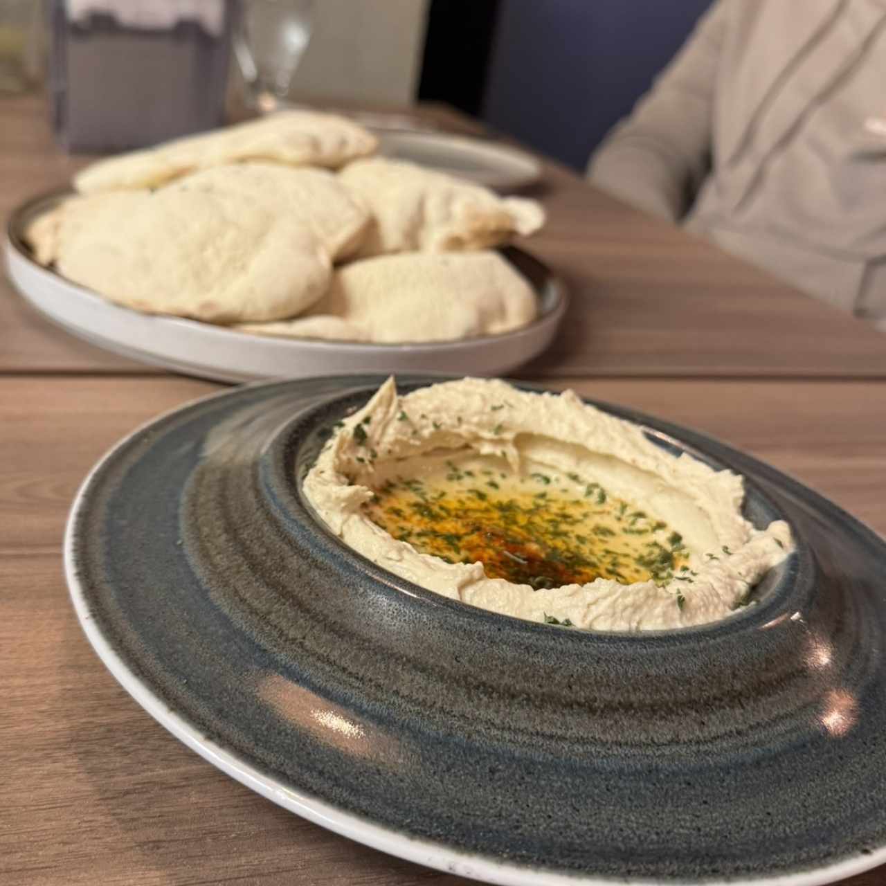 ENTRADAS - HUMMUS